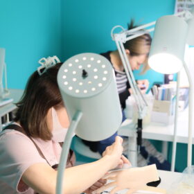 佐野市ネイルスクール